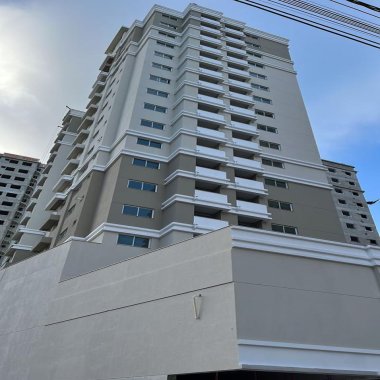 🏡 Apartamento Diferenciado com Terraço Privativo – Finamente Mobiliado! 🏡