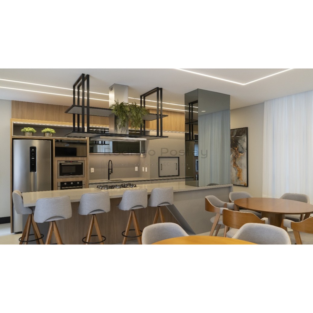 Entrada R$ 150 mil e saldo em 70x | Lazer completo, apenas 350m da praia! 