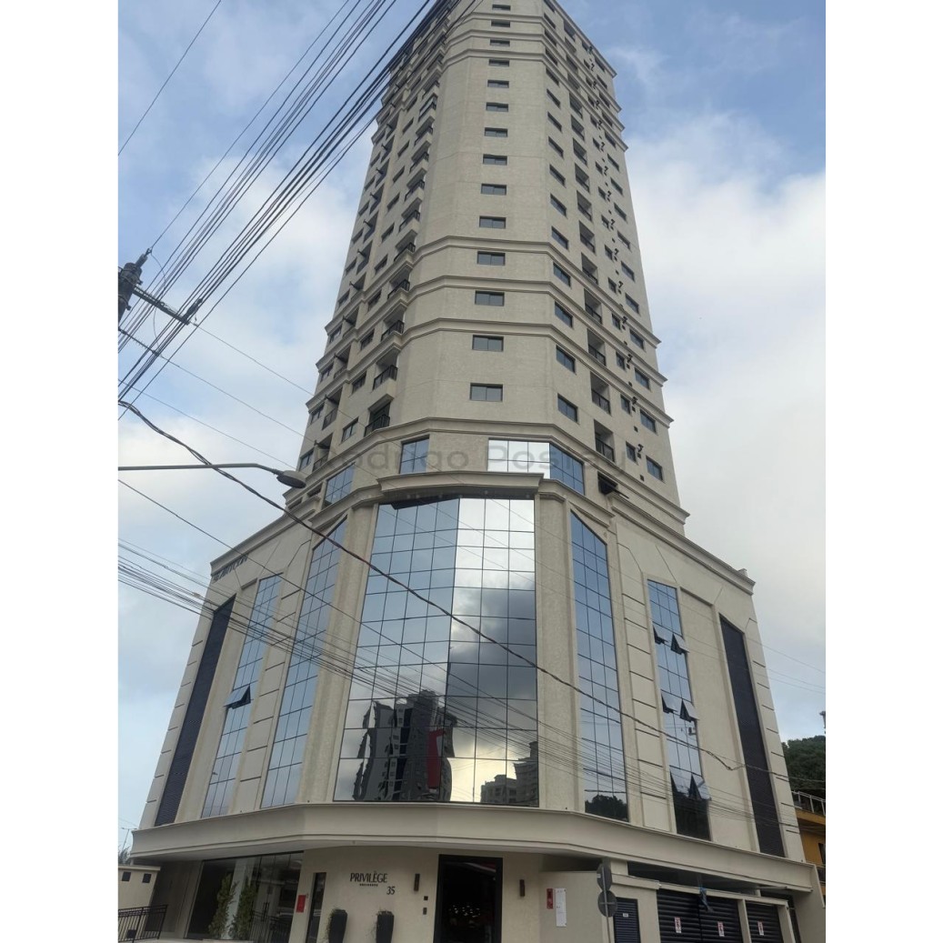 🏙️ LAZER COMPLETO + ÓTIMA LOCALIZAÇÃO NO TABOLEIRO – ITAPEMA/SC! 🌟