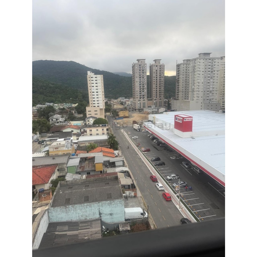 🏙️ LAZER COMPLETO + ÓTIMA LOCALIZAÇÃO NO TABOLEIRO – ITAPEMA/SC! 🌟