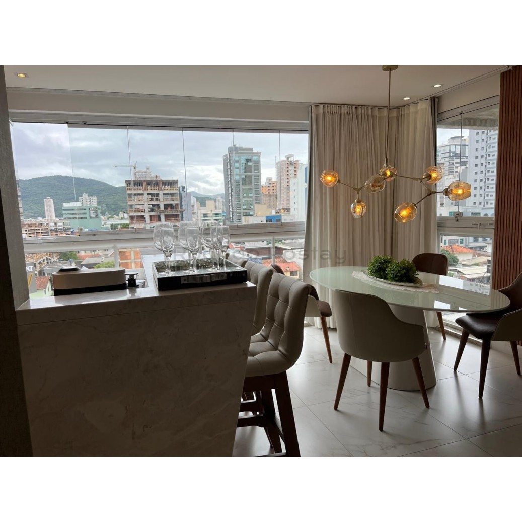 🌊 APARTAMENTO DECORADO MEIA PRAIA🌊