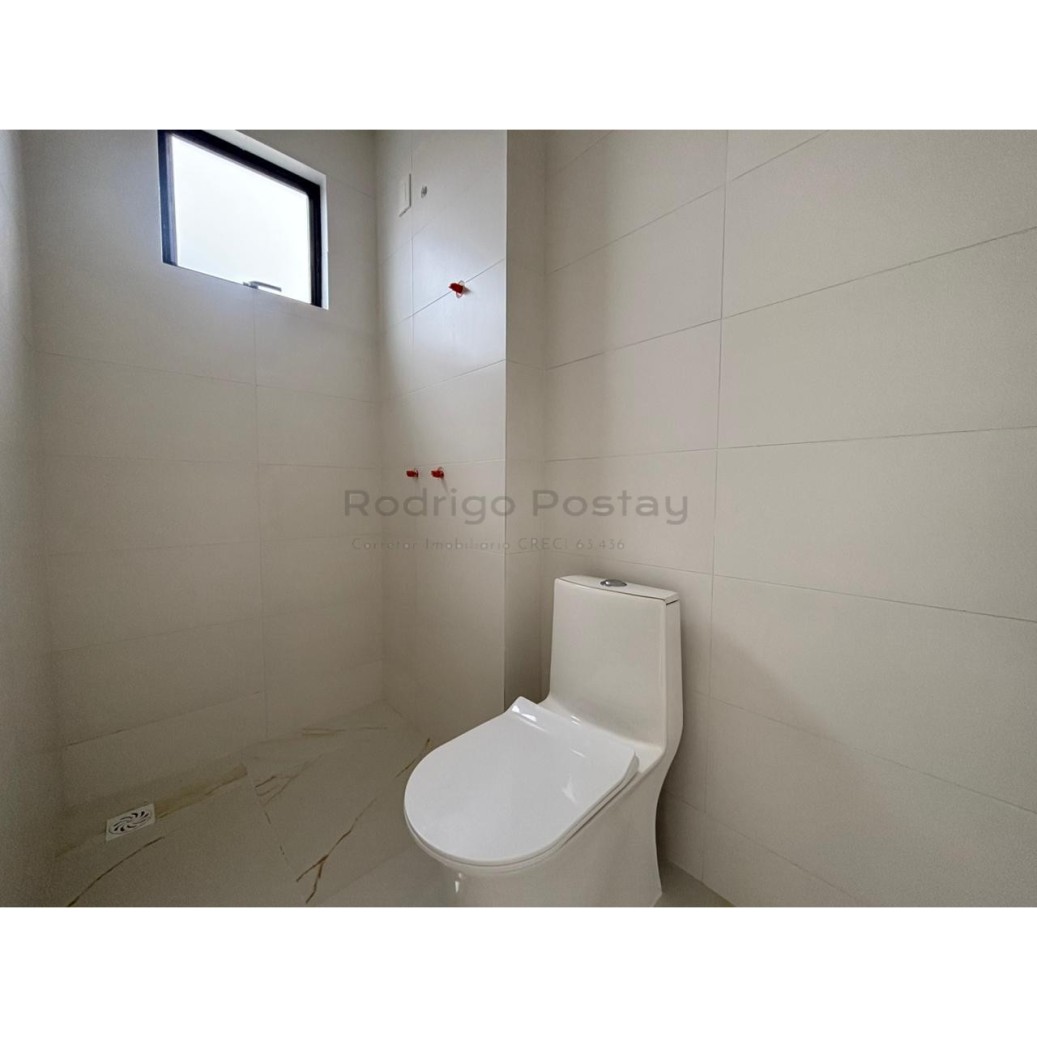 OPORTUNIDADE NA MEIA PRAIA💎Apartamento 3 suítes e lazer completo com preço de ocasião!