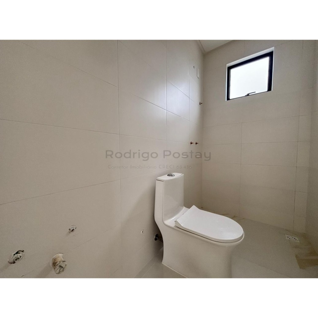 OPORTUNIDADE NA MEIA PRAIA💎Apartamento 3 suítes e lazer completo com preço de ocasião!