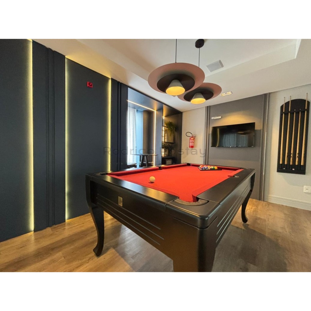 OPORTUNIDADE NA MEIA PRAIA💎Apartamento 3 suítes e lazer completo com preço de ocasião!