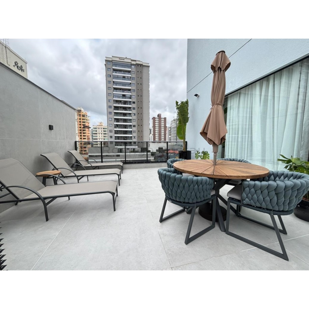 OPORTUNIDADE NA MEIA PRAIA💎Apartamento 3 suítes e lazer completo com preço de ocasião!