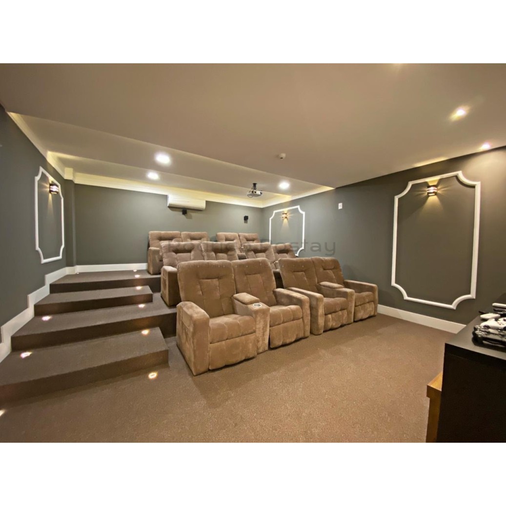 🎯 OPORTUNIDADE IMPERDÍVEL!  Apartamento com 03 Suítes + Lazer Completo na Meia Praia🏡