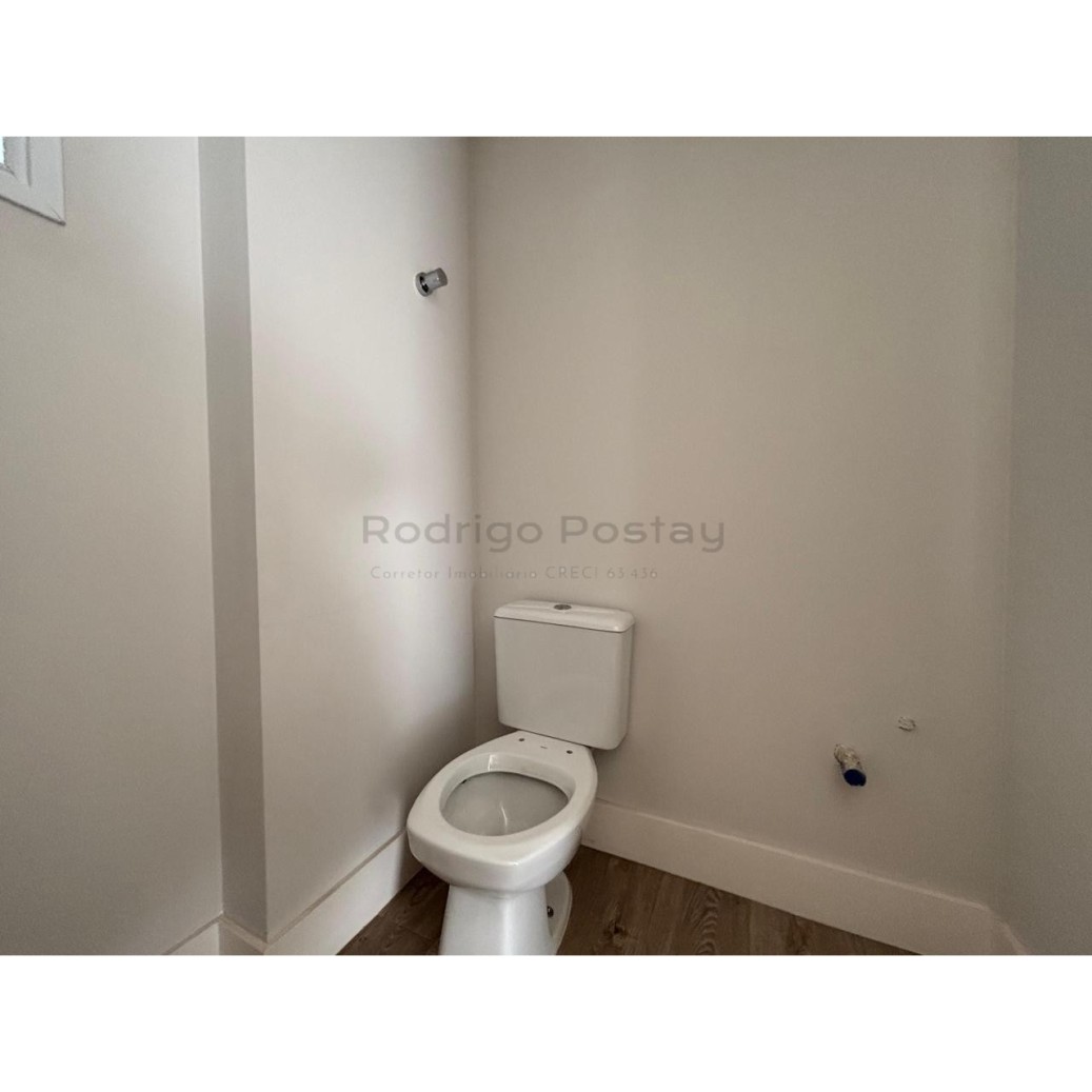 🎯 OPORTUNIDADE IMPERDÍVEL!  Apartamento com 03 Suítes + Lazer Completo na Meia Praia🏡