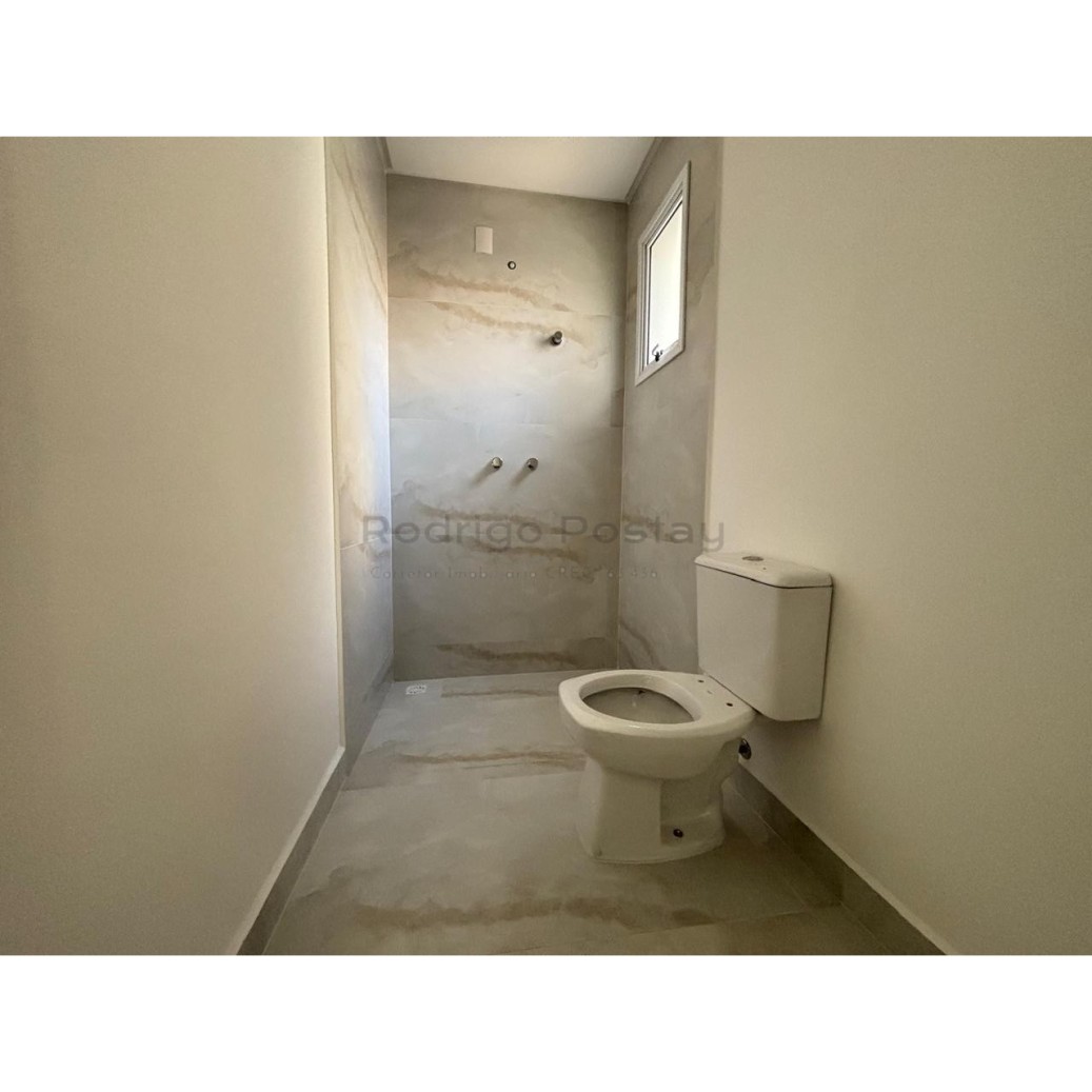 🎯 OPORTUNIDADE IMPERDÍVEL!  Apartamento com 03 Suítes + Lazer Completo na Meia Praia🏡