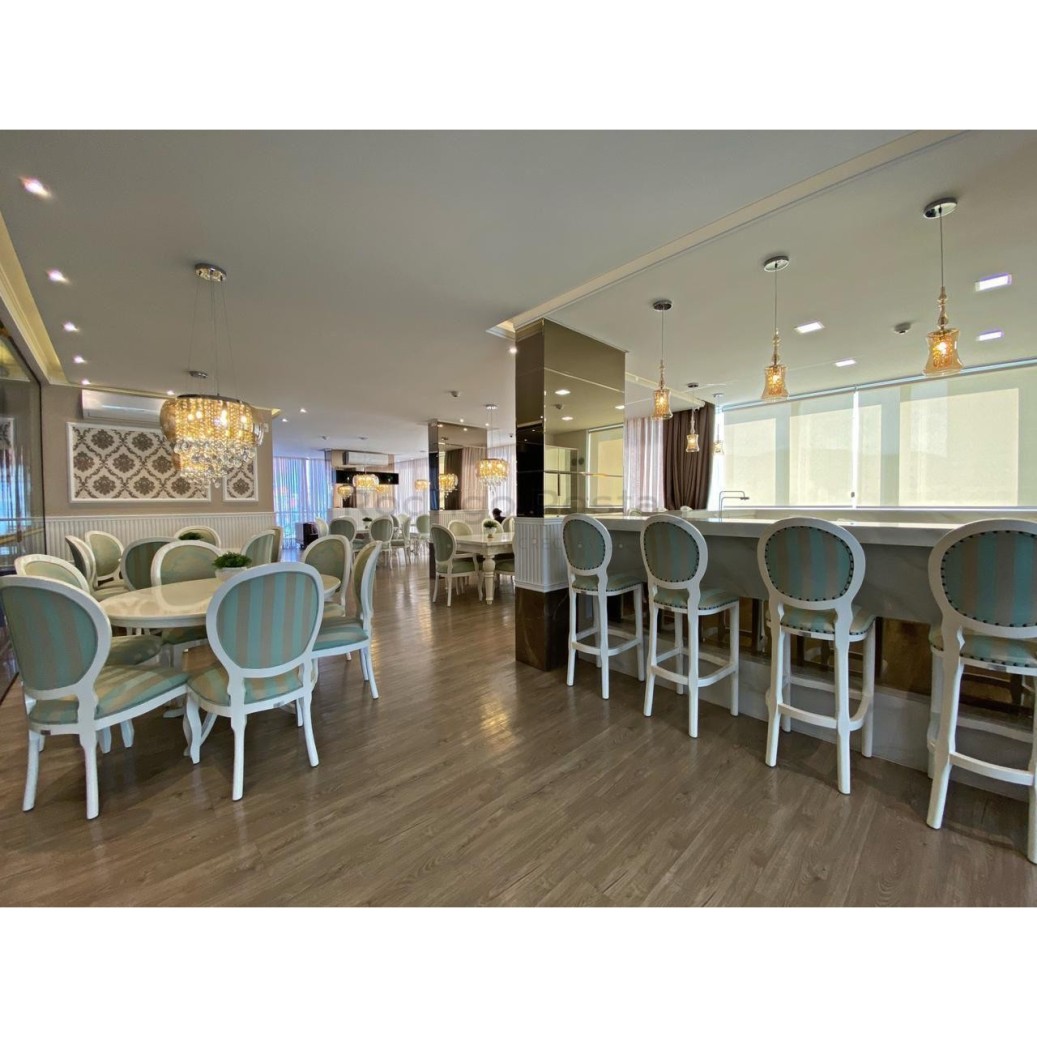 🎯 OPORTUNIDADE IMPERDÍVEL!  Apartamento com 03 Suítes + Lazer Completo na Meia Praia🏡