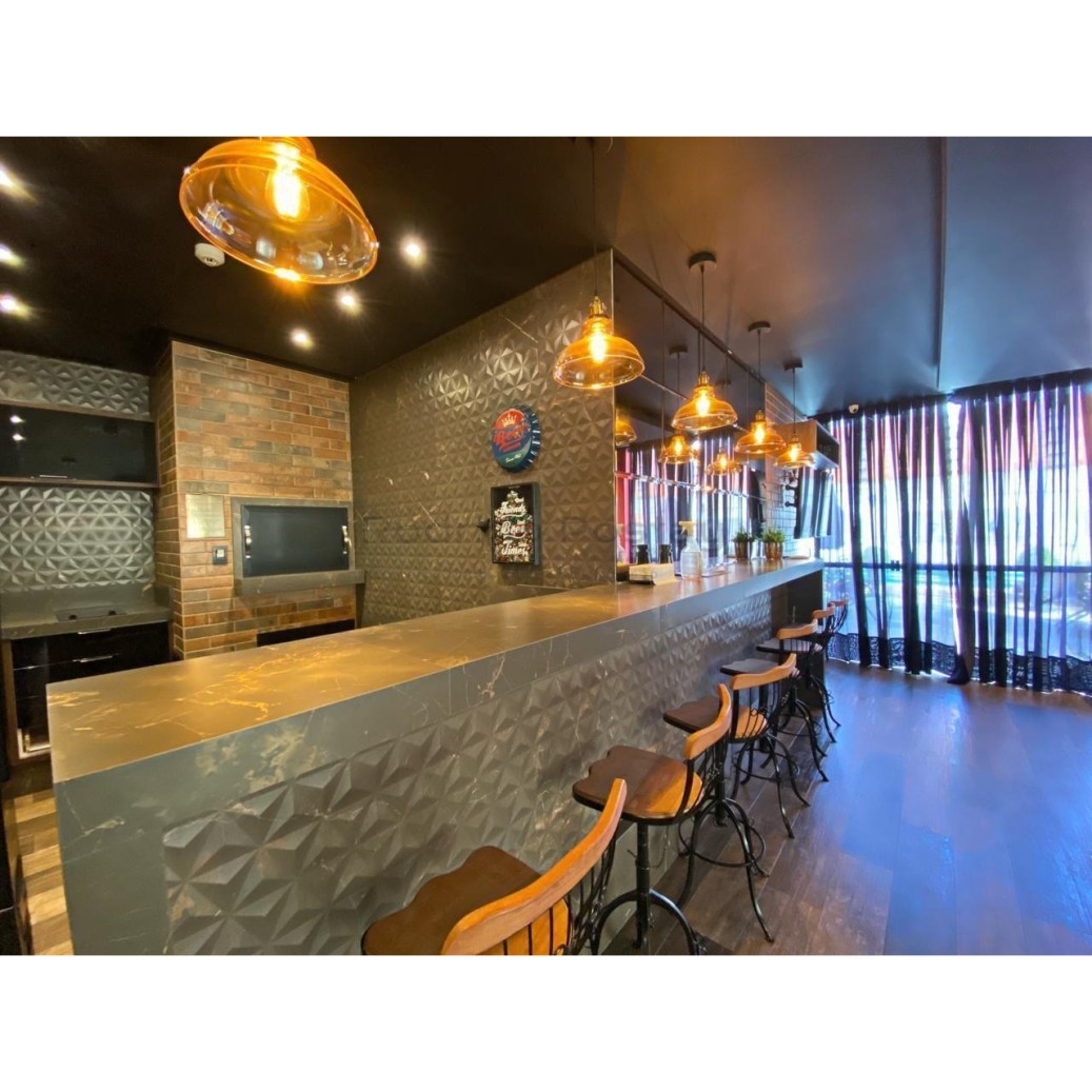 🎯 OPORTUNIDADE IMPERDÍVEL!  Apartamento com 03 Suítes + Lazer Completo na Meia Praia🏡