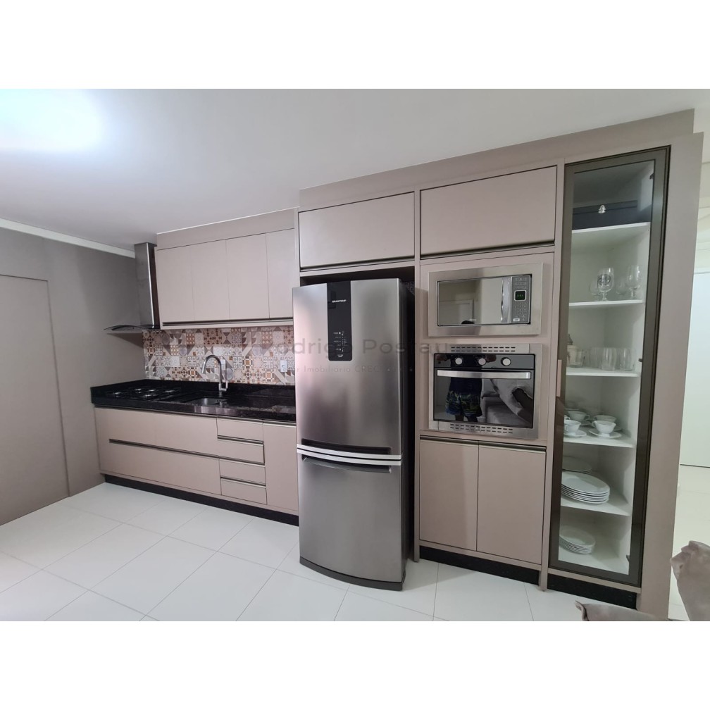 Imperdível -2 Dorms, Suíte e Churrasqueira na Sacada, com ótima localização no Morretes