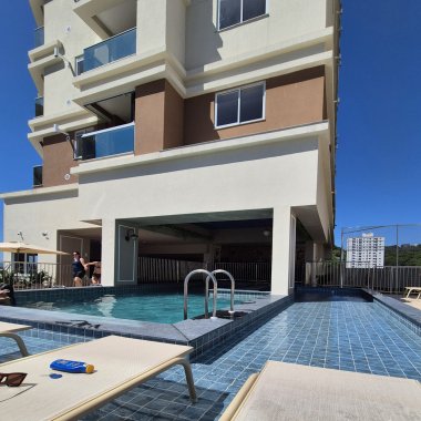 📍 70m² de puro conforto, com uma VISTA MARAVILHOSA do mar!