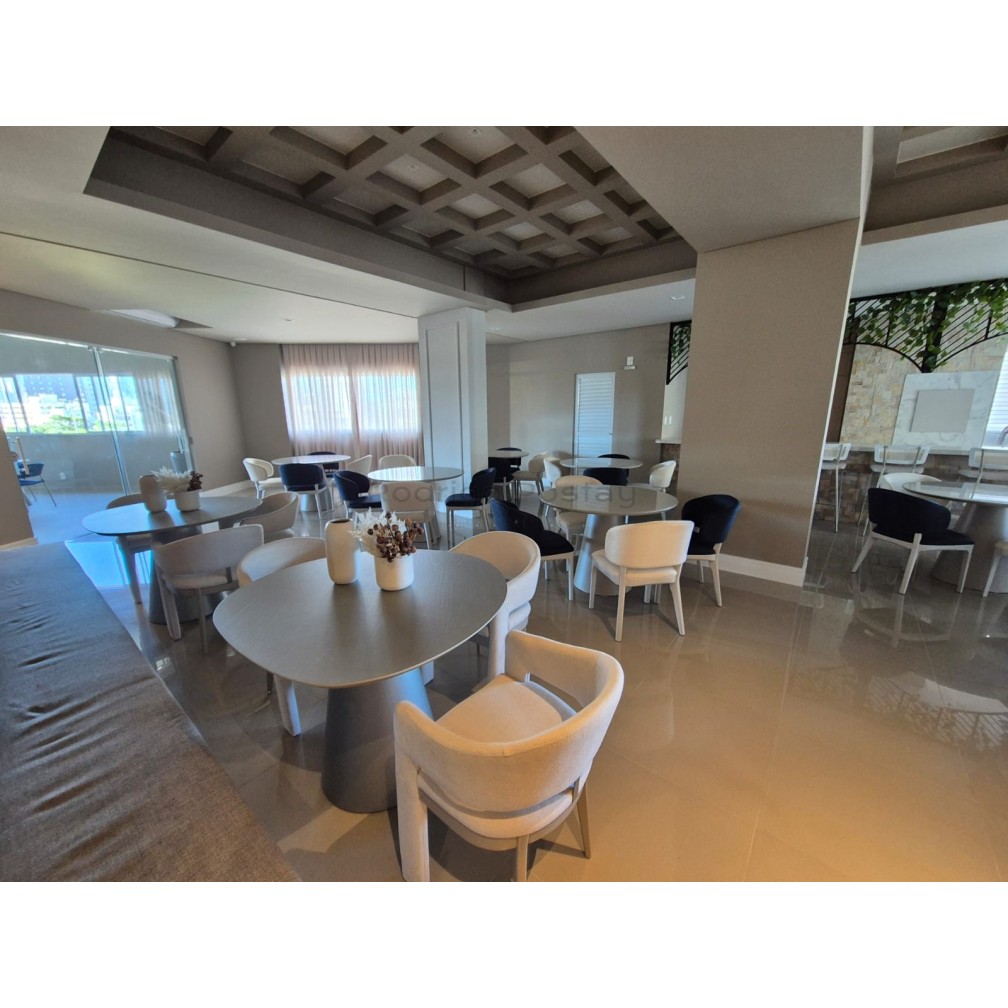 📍 70m² de puro conforto, com uma VISTA MARAVILHOSA do mar!