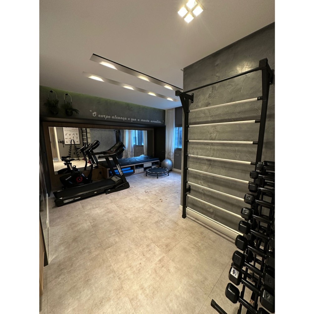 🏖️ APARTAMENTO DE ALTO PADRÃO À VENDA – 03 suítes e 02 Vagas 🏖️