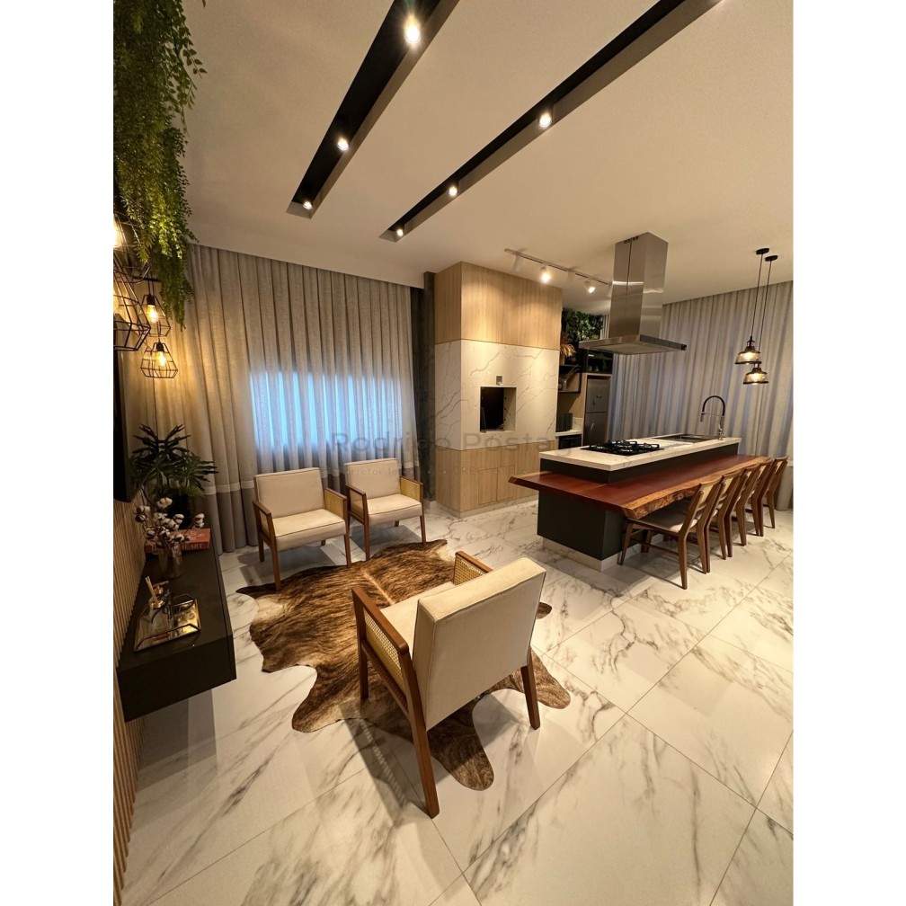 🏖️ APARTAMENTO DE ALTO PADRÃO À VENDA – 03 suítes e 02 Vagas 🏖️