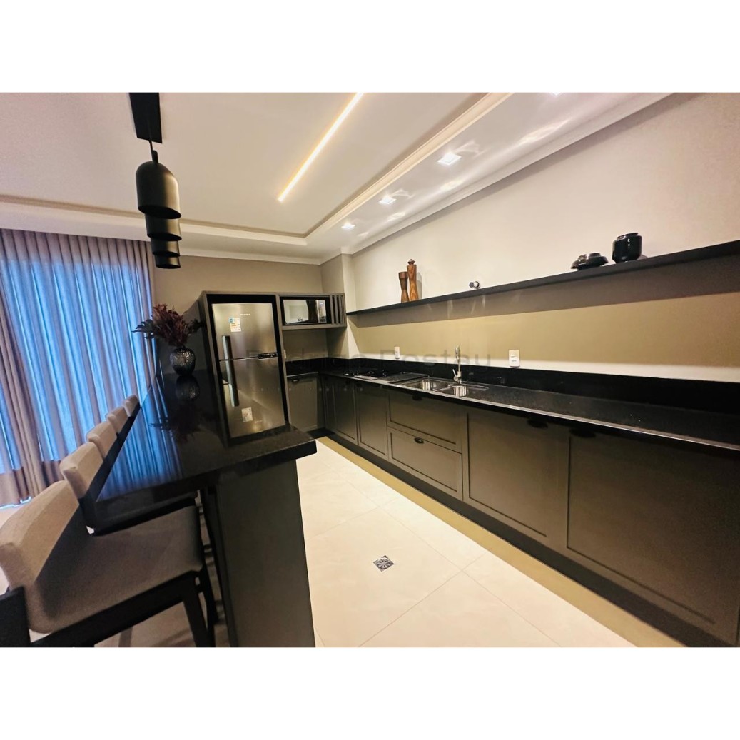 🏙️ Apartamento à Venda em Itapema – Tabuleiro dos Oliveiras