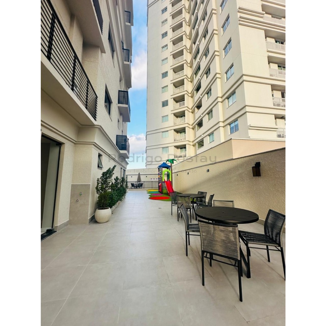 🏙️ Apartamento à Venda em Itapema – Tabuleiro dos Oliveiras