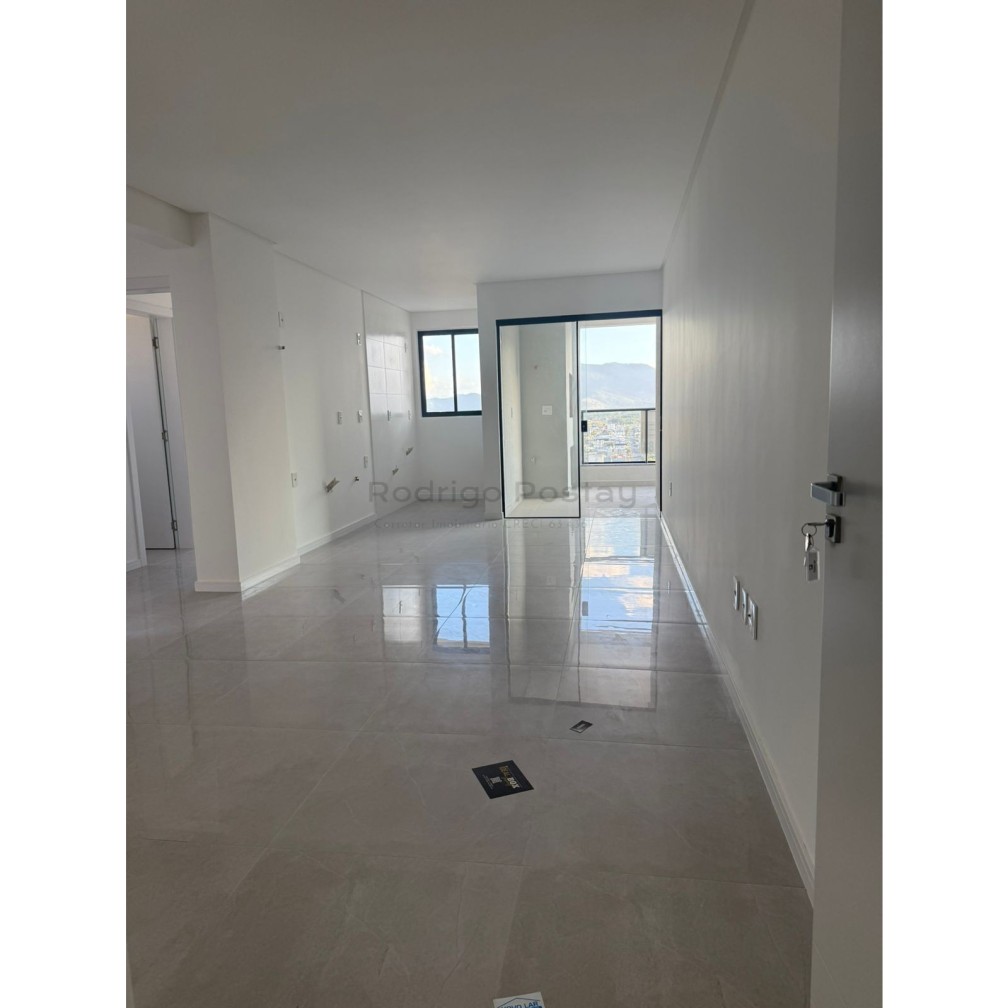 Apartamento pronto com pagamento em 60x - Lazer completo e excelente localização no Morretes