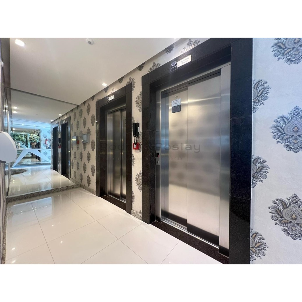 Apartamento 3 quartos e mobiliado na Meia Praia