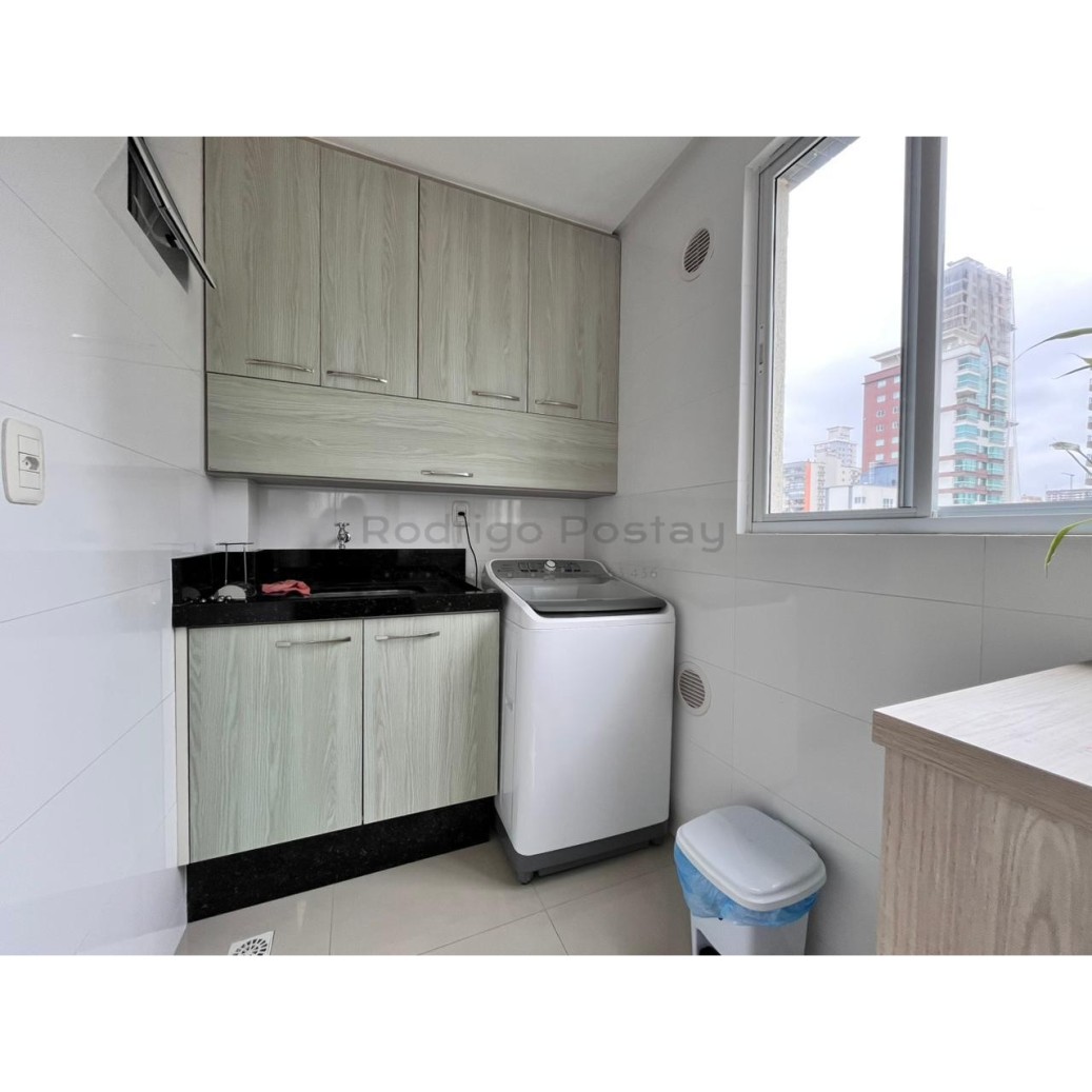 Apartamento 3 quartos e mobiliado na Meia Praia