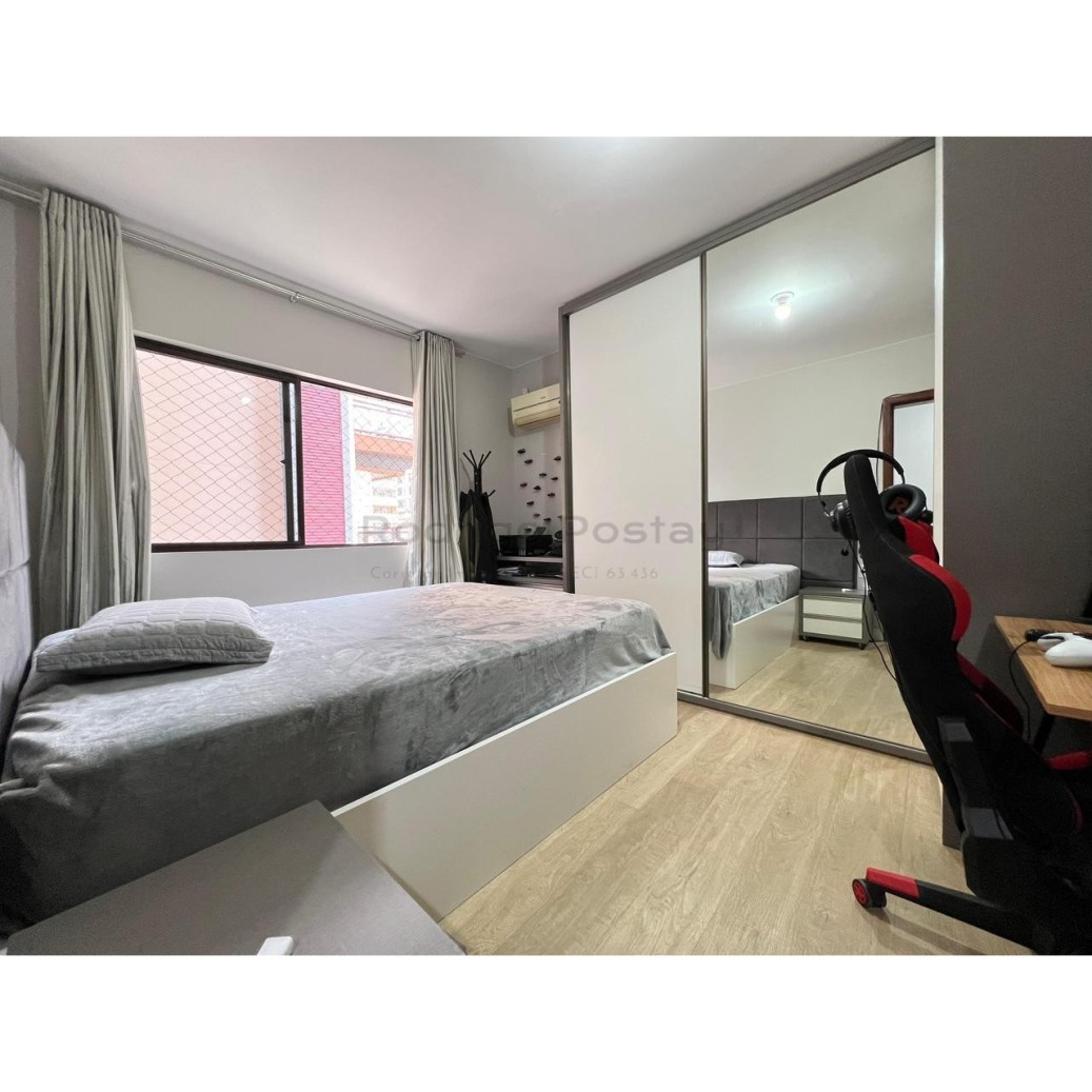 Apartamento de 4 dormitórios e mobiliado na Meia Praia