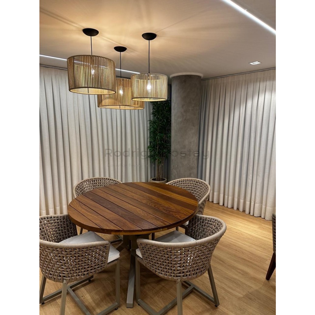 🏖️ Apartamento Finamente Mobiliado – 4 Quartos a Apenas 300m do Mar! 🌊