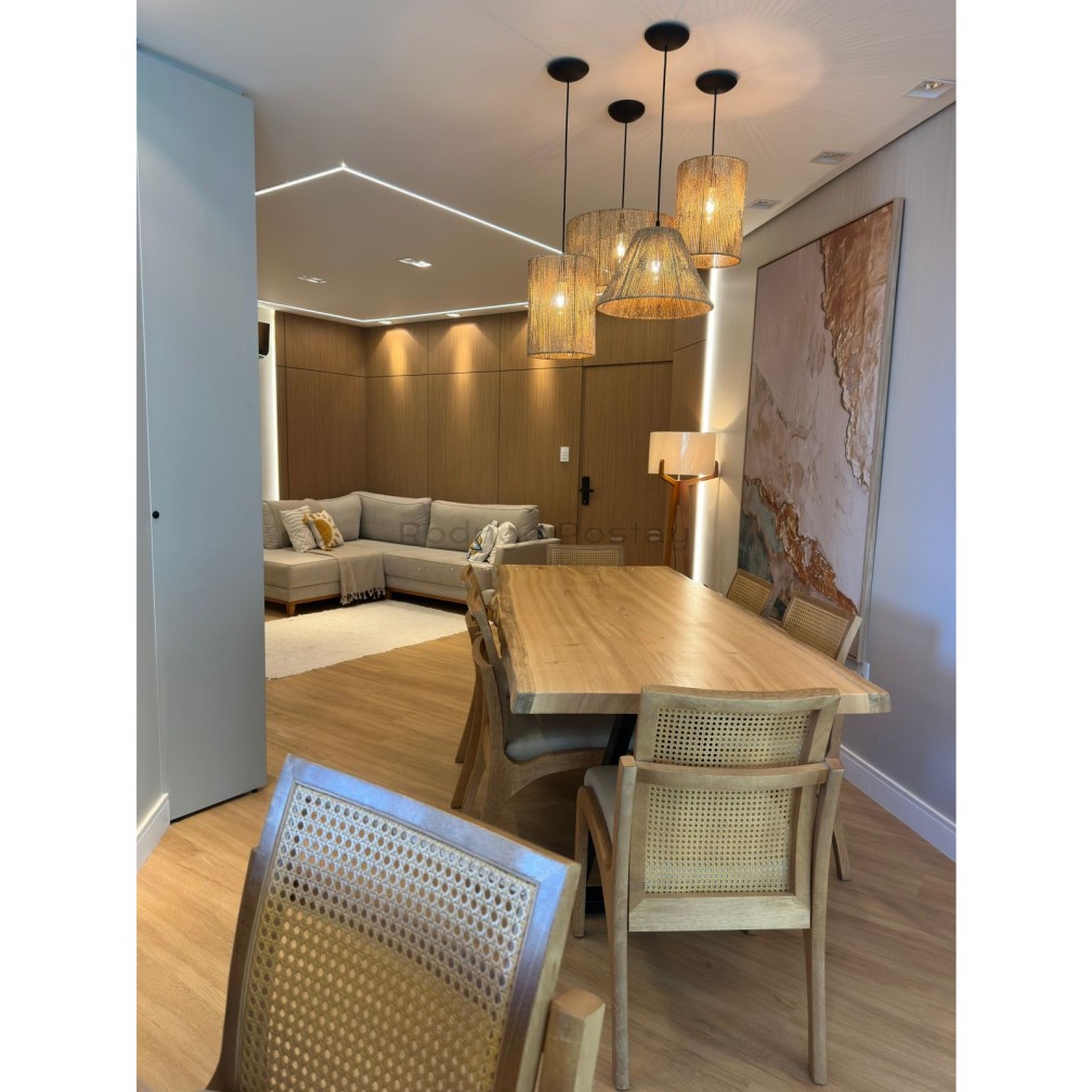 🏖️ Apartamento Finamente Mobiliado – 4 Quartos a Apenas 300m do Mar! 🌊