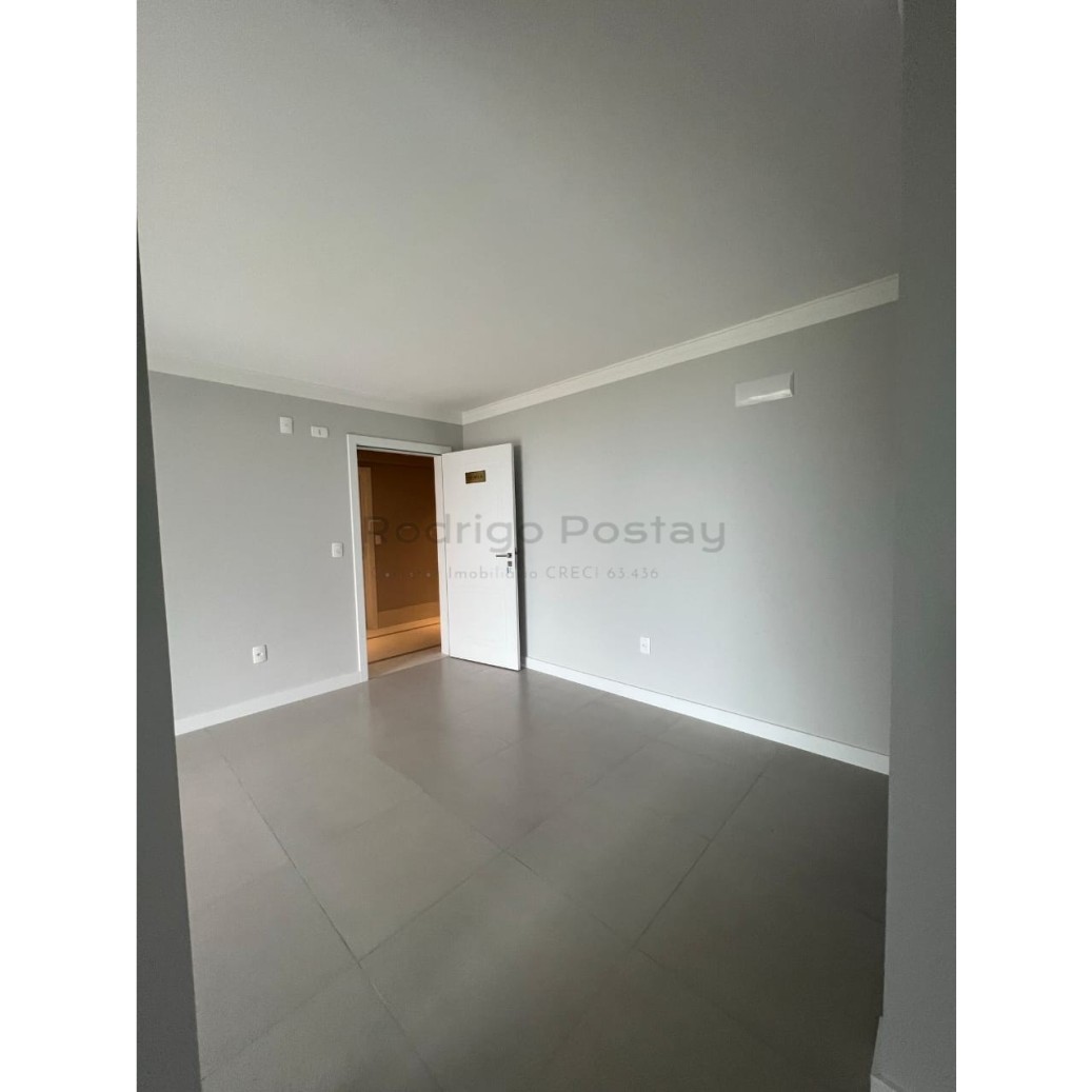 🏖️ Cobertura com Vista para o Mar e Lazer de Clube no Tabuleiro – Itapema/SC! 🌅