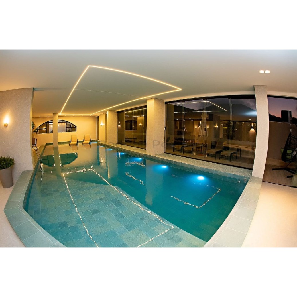 🏖️ Cobertura com Vista para o Mar e Lazer de Clube no Tabuleiro – Itapema/SC! 🌅