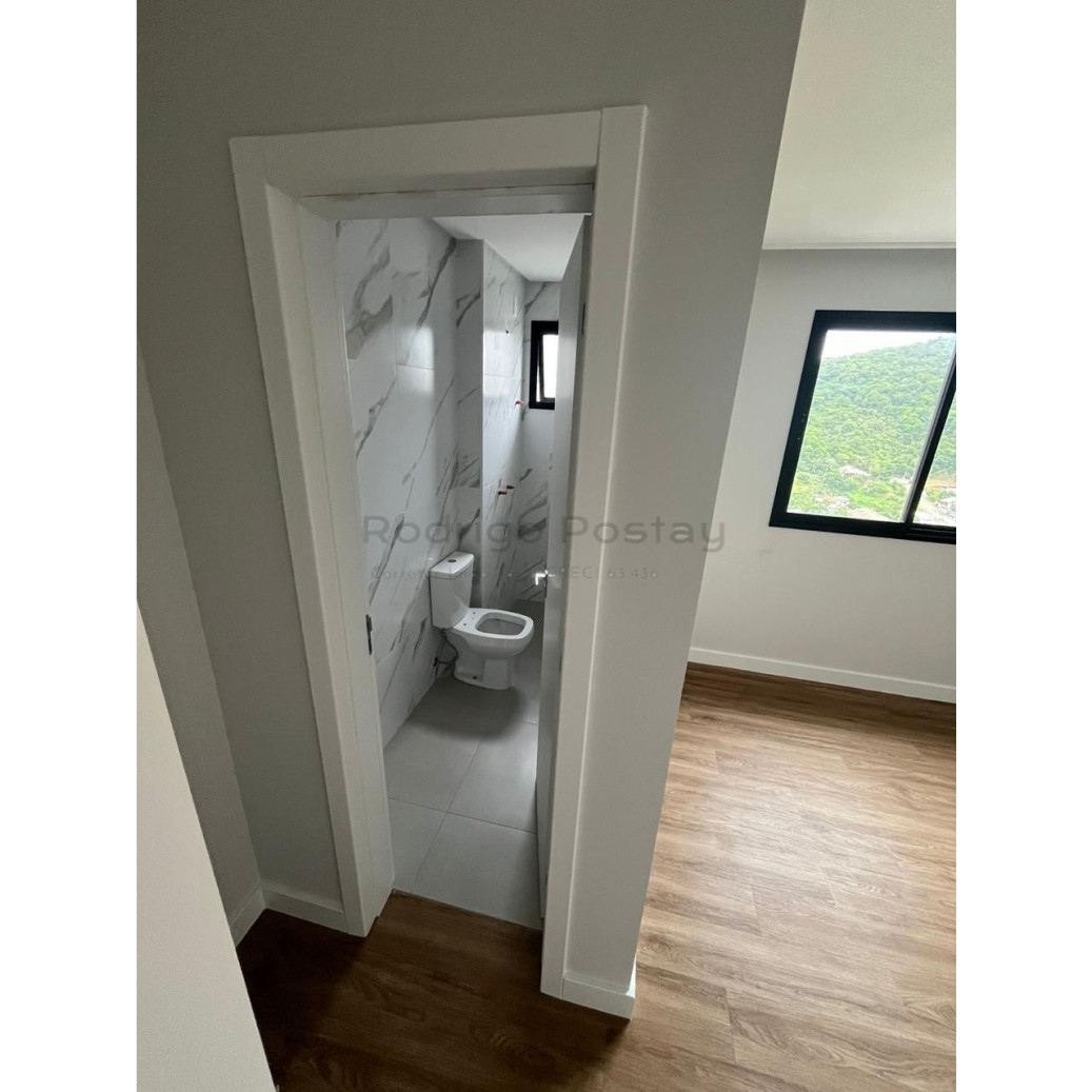 🏖️ Cobertura com Vista para o Mar e Lazer de Clube no Tabuleiro – Itapema/SC! 🌅