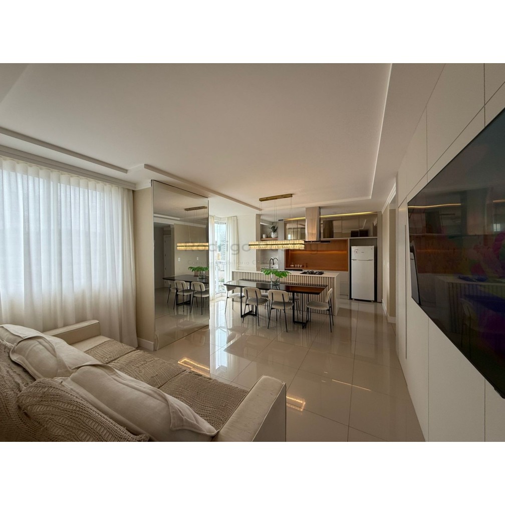 Apto finamente mobiliado  com Vista Mar 🌊 