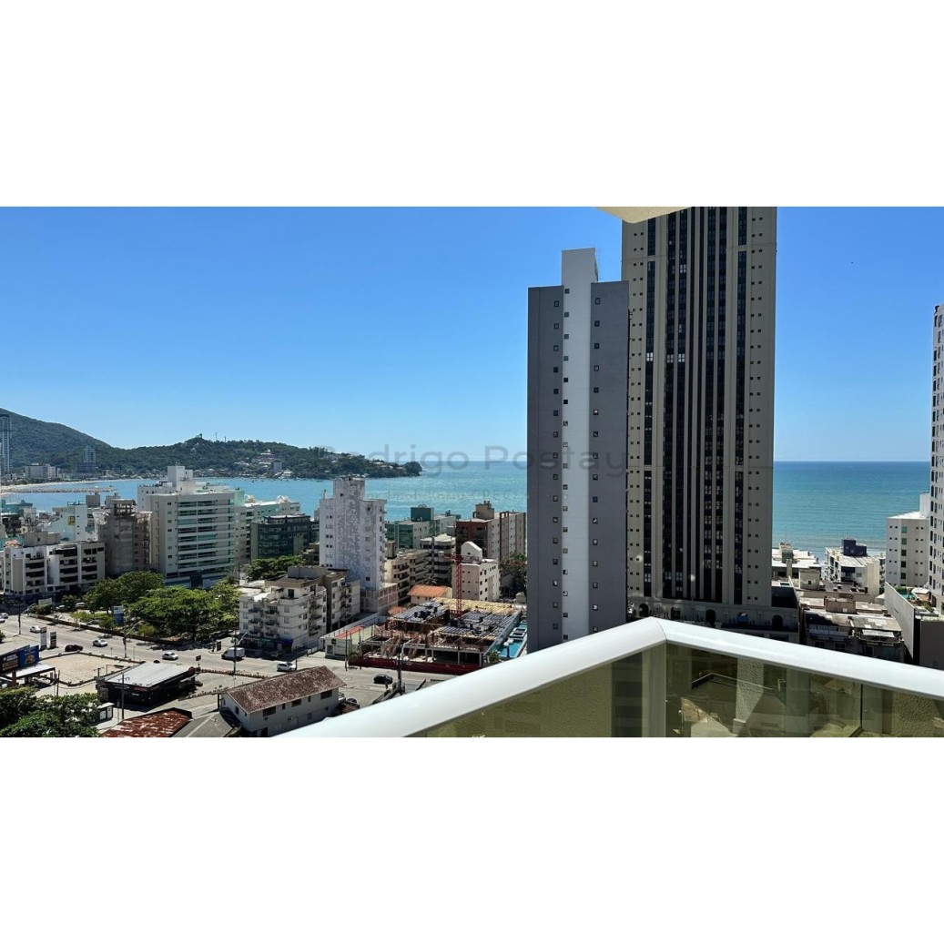 Apartamento a venda em Itapema 🏖️ com vista Mar 🌊🌊 apenas 250m da praia📍e com Lazer completo 