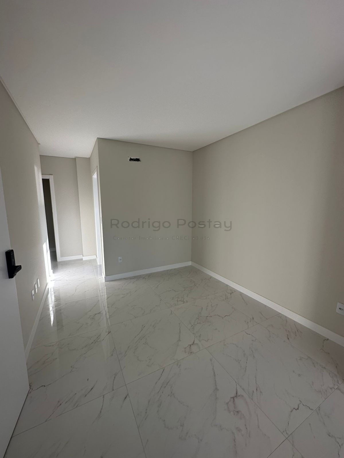 Apartamento 3 suítes para Venda no bairro Meia Praia em Itapema