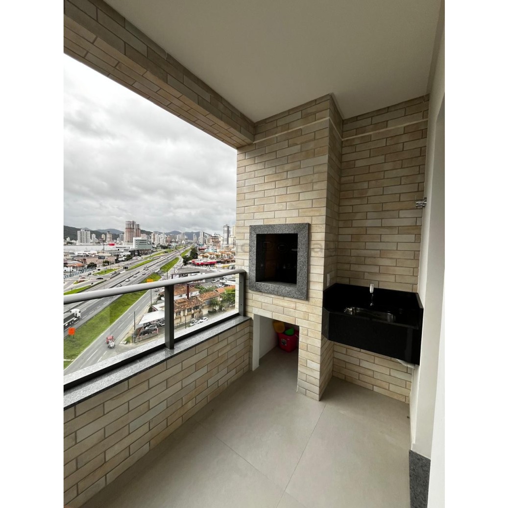 Apartamento na Meia Praia 🏖️ com Lazer completo ✔️ Mobiliado