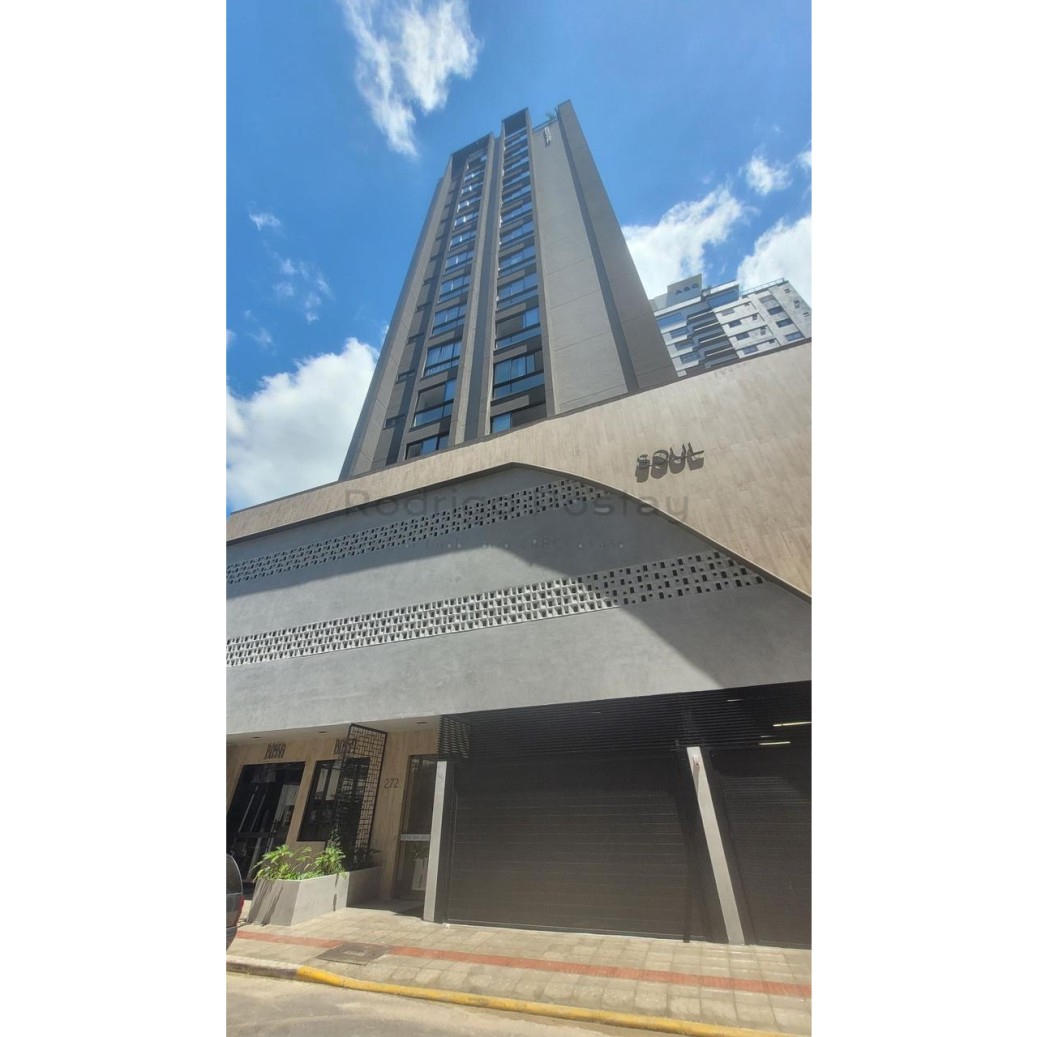 OFERTA IMPERDÍVEL - Lazer completo no rooftop e excelente localização!